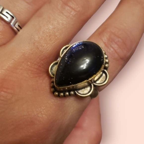 Jewelry - adjustable ring